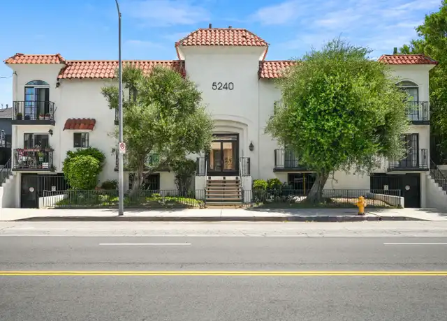 Property at 5240 Whitsett Ave Unit 5, Valley Village, CA, 91607, 2 beds, 2 baths, [object Object]
