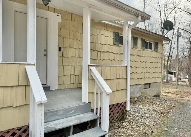 Property at 2432 New York 300 Unit 3, Wallkill, NY, 12589, 1 bed, 1 bath, [object Object]