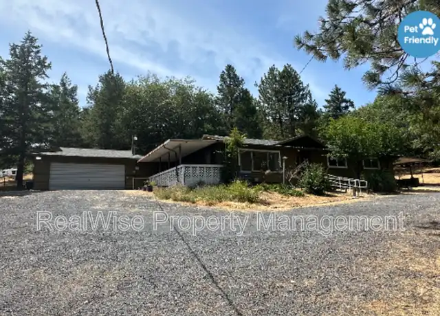 Property at 321 Larkin Rd, Grants Pass, OR, 97527, 3 beds, 2 baths, [object Object]