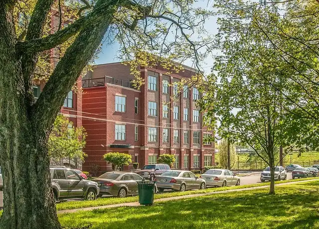 Property at Parkview Midtown Apartments - 700 Wedgewood Park, Nashville, TN, 37203, 0 beds, 1 bath, [object Object]