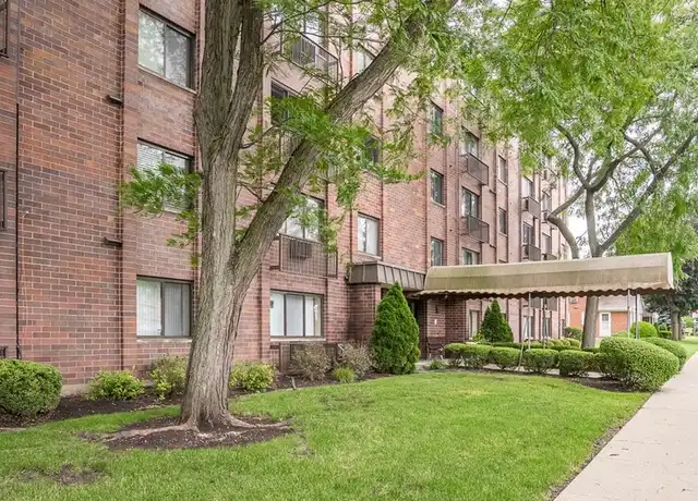 Property at 835 Pearson St #309, Des Plaines, IL, 60016, 1 bed, 1 bath, [object Object]