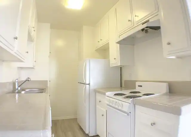 Property at 1415 Bundy Dr Unit 1A, Los Angeles, CA, 90025, 0 beds, 1 bath, [object Object]