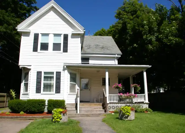 Property at 938 S Franklin St Unit 2, Holbrook, MA, 02343, 1 bed, 1 bath, [object Object]