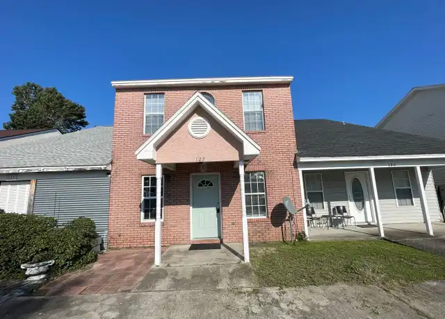 Property at 127 Parker Village Cir, Panama City, FL, 32404, 3 beds, 2 baths, [object Object]