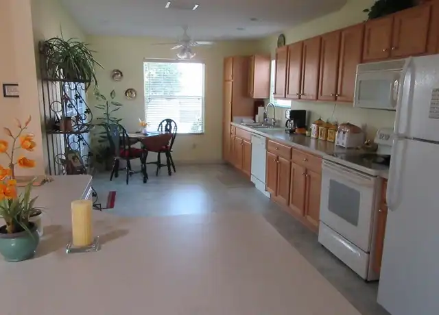 Property at 17858 SE 86th Auburn Ave, The Villages, FL, 32162, 3 beds, 2 baths, [object Object]