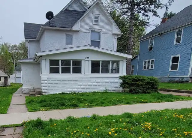 Property at 723 W 1st St Unit 1/2, Waterloo, IA, 50701, 2 beds, 1 bath, [object Object]
