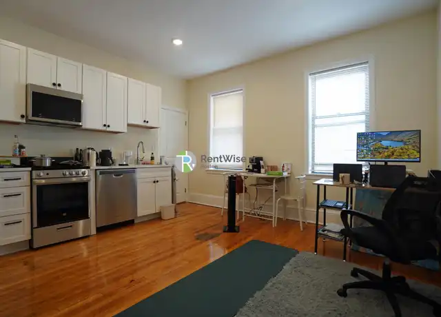 Property at 1218 Commonwealth Ave Unit 18, Boston, MA, 02134, 1 bed, 1 bath, [object Object]