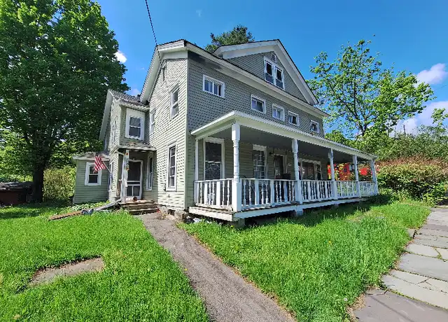 Property at 17 Canal St Unit 4, Ellenville, NY, 12428, 1 bed, 1 bath, [object Object]