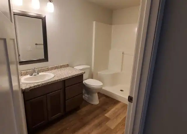 Property at 915 S Superior St Unit 7, Antigo, WI, 54409, 2 beds, 1 bath, [object Object]