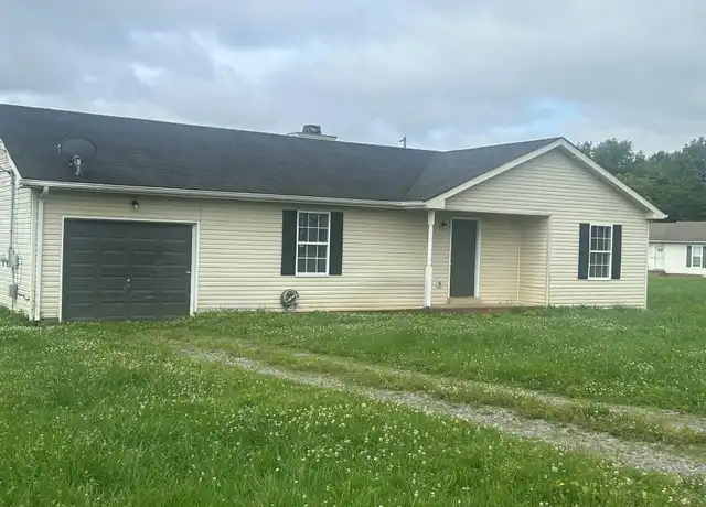 Property at 702 Carbondale Dr, Oak Grove, KY, 42262, 3 beds, 2 baths, [object Object]