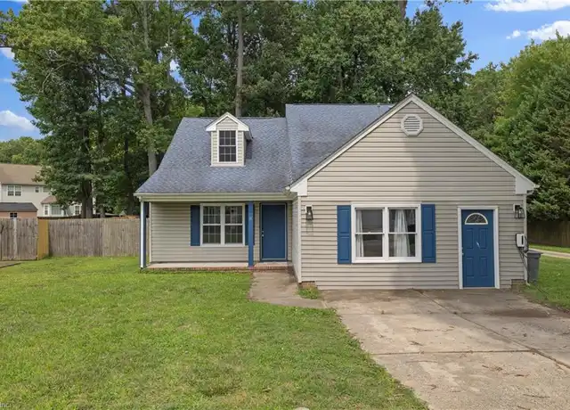 Property at 11 Thomas Nelson Dr, Hampton, VA, 23666, 3 beds, 2.5 baths, [object Object]