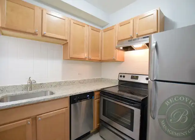 Property at 7451 N Greenview Ave Unit 313, Chicago, IL, 60626, 1 bed, 1 bath, [object Object]