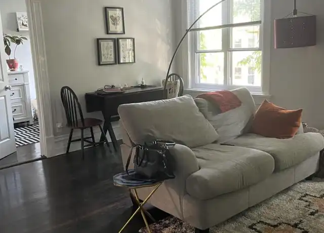 Property at 1446 W Fletcher St, Chicago, IL, 60657, 2 beds, 1 bath, [object Object]