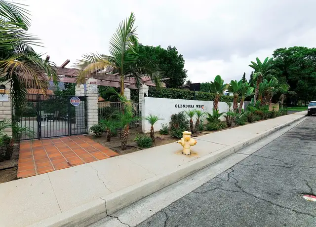Photo of 340 W Meda Ave, Glendora, CA 91741