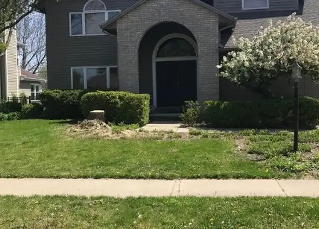 Property at 2704 Cherry Hills Dr, Champaign, IL, 61822, 4 beds, 2.5 baths, [object Object]