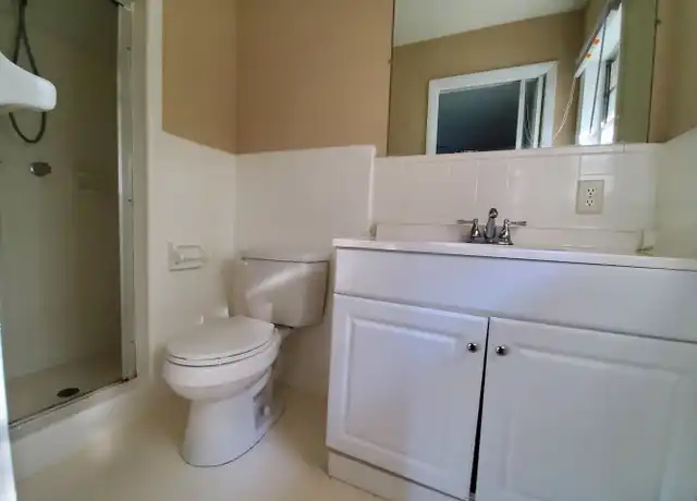 Property at 103 N Jackson Rd, Statesboro, GA, 30461, 4 beds, 2 baths, [object Object]