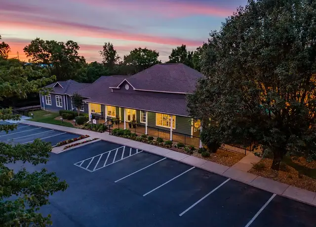 Photo of 3750 Carothers Pkwy, Franklin, TN 37067