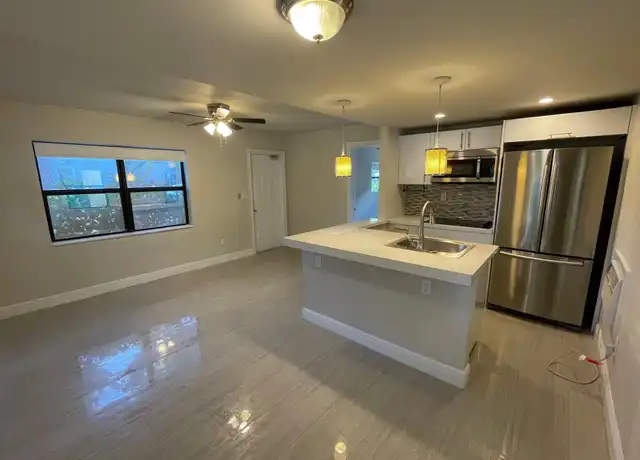 Property at 112 NE 5th St #1, Fort Lauderdale, FL, 33301, 1 bed, 1 bath, [object Object]