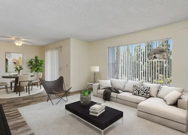 Photo of 1416 Ridgeback Rd, Chula Vista, CA 91910