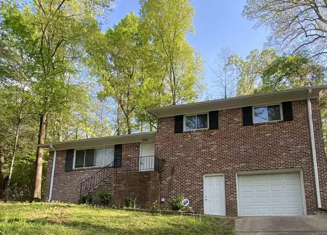Property at 1009 Springview St, Birmingham, AL, 35215, 3 beds, 2 baths, [object Object]
