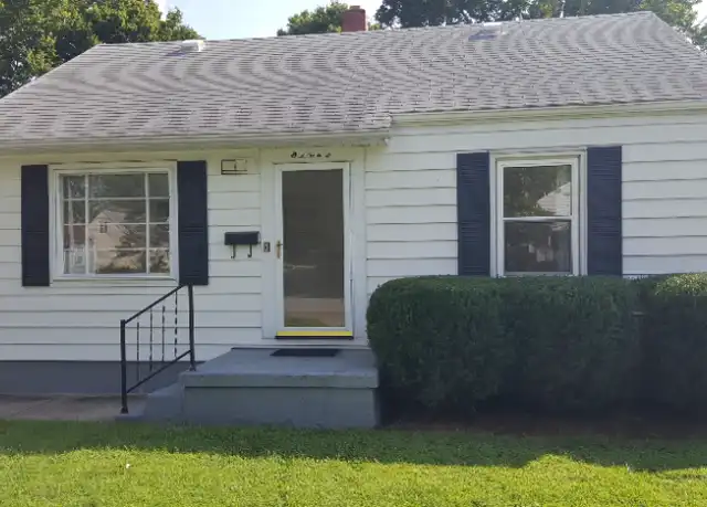Property at 85 Vista Dr, Hamilton, OH, 45011, 2 beds, 1 bath, [object Object]