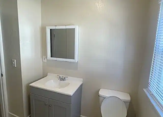 Property at 1534 E Harding Way Unit A, Stockton, CA, 95205, 3 beds, 1 bath, [object Object]