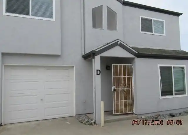 Property at 565 Florida St Unit d, Imperial Beach, CA, 91932, 2 beds, 1.5 baths, [object Object]