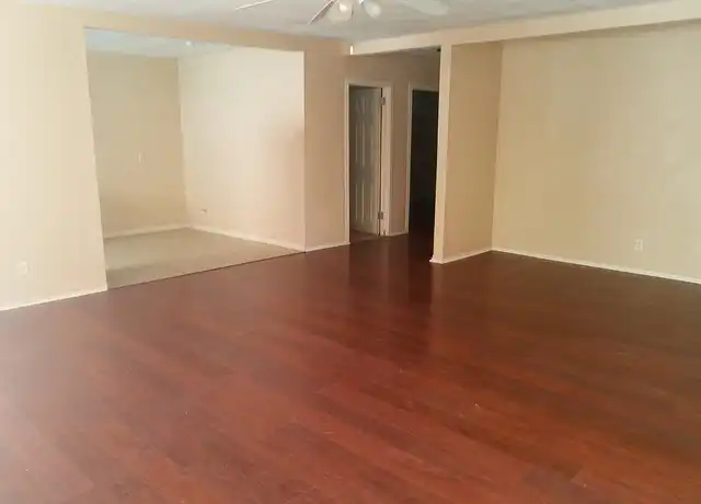 Property at 269 N San Joaquin Ave, San Antonio, TX, 78237, 2 beds, 1 bath, [object Object]