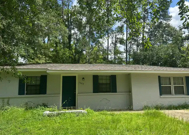 Property at 1402 Dianne Dr, Jackson, MS, 39204, 3 beds, 1 bath, [object Object]