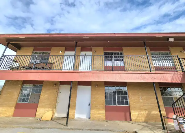 Property at 1001 Reynolds St Unit 5, Laredo, TX, 78040, 1 bed, 1 bath, [object Object]