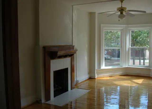 Property at 74 Days Park Unit 3, Buffalo, NY, 14201, 2 beds, 1 bath, [object Object]