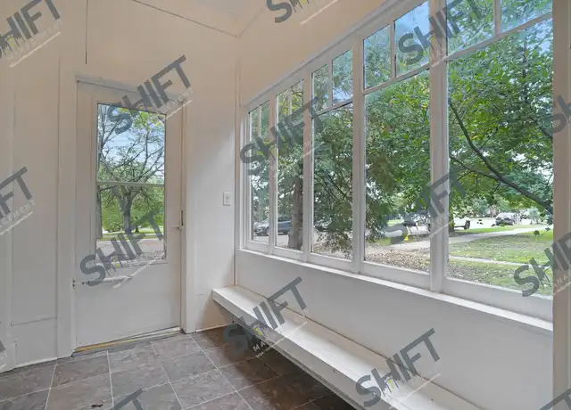 Property at 731 Livingston Ave NE, Grand Rapids, MI, 49503, 3 beds, 1 bath, [object Object]