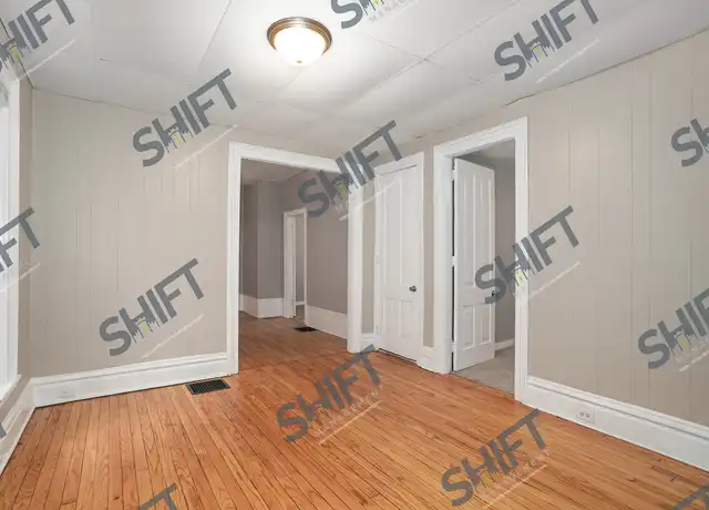 Property at 731 Livingston Ave NE, Grand Rapids, MI, 49503, 3 beds, 1 bath, [object Object]