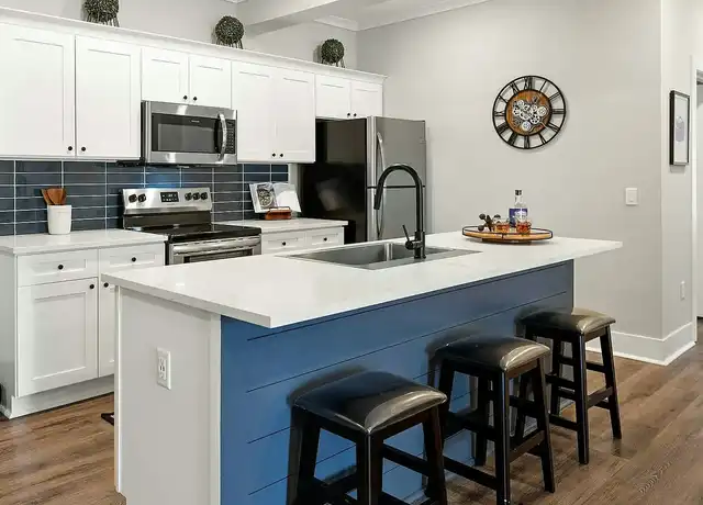 Property at Pointe Grand Macon - 5560 Riverside Dr, Macon, GA, 31210, 2 beds, 2 baths, [object Object]