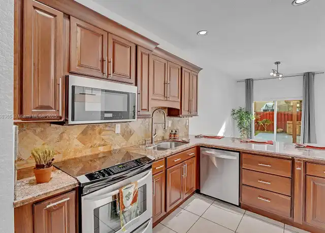 Property at 4953 SW 135th Way #4953, Miramar, FL, 33027, 3 beds, 2.5 baths, [object Object]