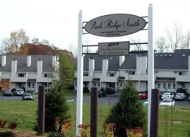 Property at 28 Rose St Unit 43, Danbury, CT, 06810, 1 bed, 1 bath, [object Object]