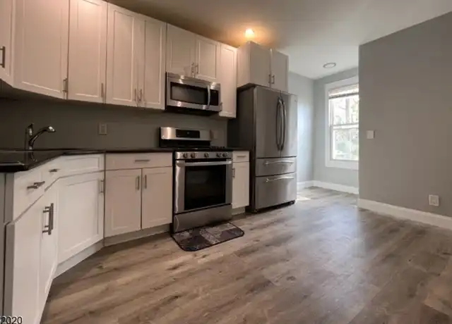 Property at 100 Davenport Ave, Newark, NJ, 07107, 3 beds, 1 bath, [object Object]