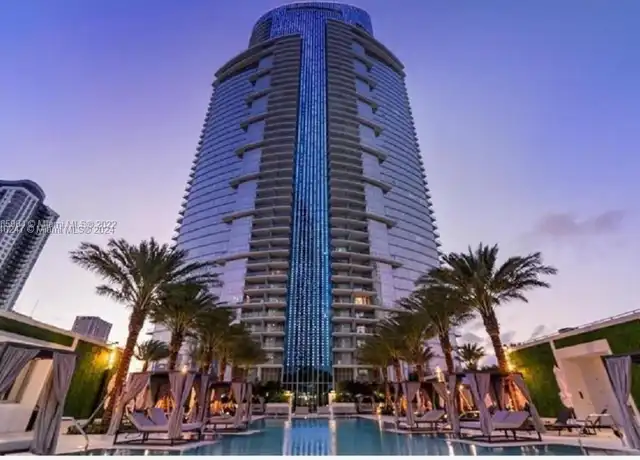 Property at 851 NE 1st Ave Unit 911, Miami, FL, 33132, 3 beds, 4 baths, [object Object]