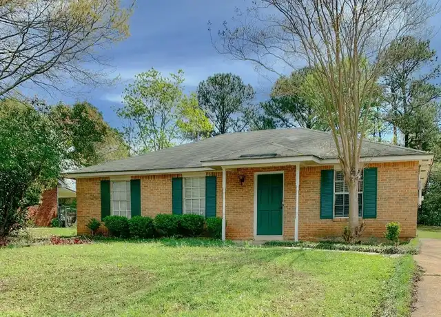 Property at 229 Juniper Ct, Prattville, AL, 36067, 3 beds, 1.5 baths, [object Object]