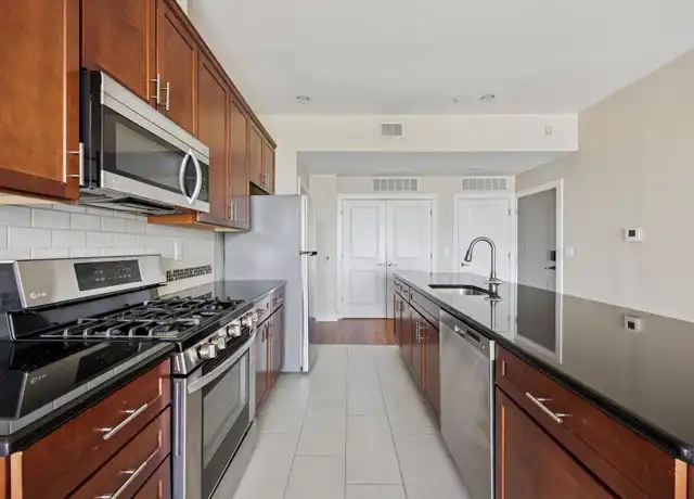 Property at 601 N 2nd St Unit 303, Philadelphia, PA, 19123, 2 beds, 2 baths, [object Object]
