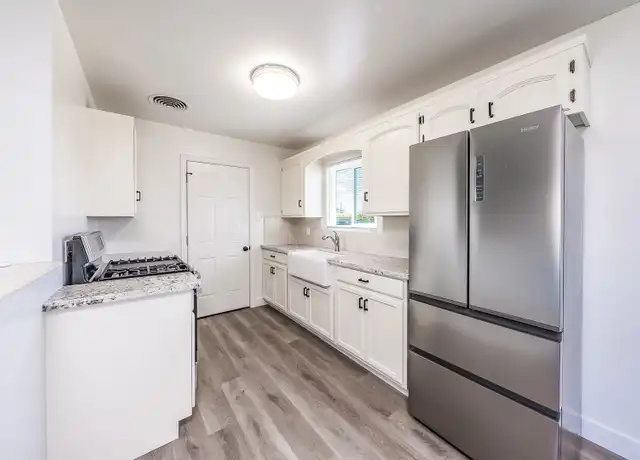Property at 3650 Barstow Ave, Clovis, CA, 93619, 2 beds, 1 bath, [object Object]
