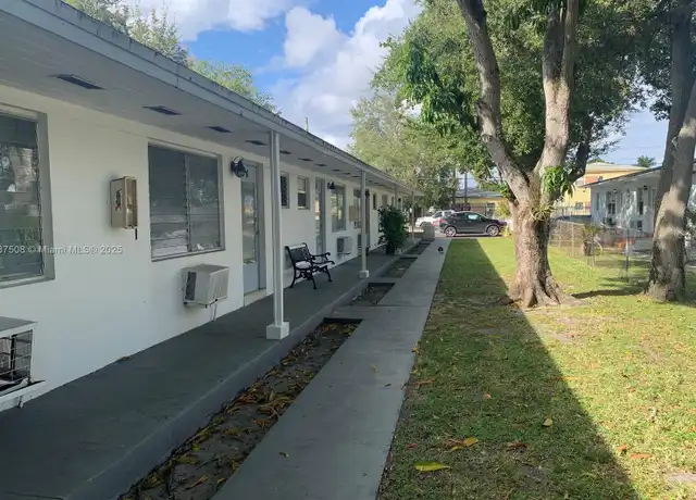 Property at 696 NE 85th St Unit 2, Miami, FL, 33138, 0 beds, 1 bath, [object Object]
