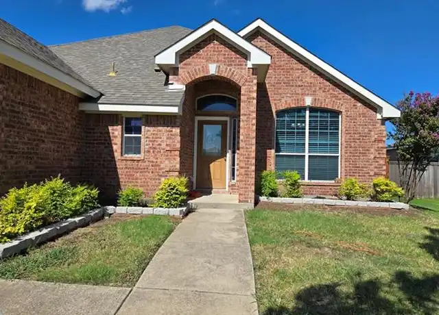 Property at 4110 Maple Shade Ave, Sachse, TX, 75048, 3 beds, 2 baths, [object Object]