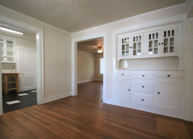 Property at 4800 Bryce Ave Unit 2, Fort Worth, TX, 76107, 2 beds, 1 bath, [object Object]