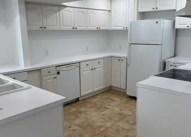 Property at 22025 9th Ave S, Des Moines, WA, 98198, 2 beds, 1 bath, [object Object]