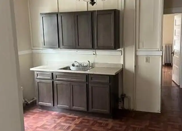 Property at 50 Carleton Ave Unit 2L, Bridgeport, CT, 06604, 1 bed, 1 bath, [object Object]