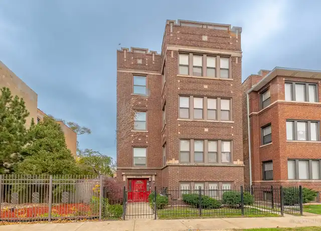 Property at 6819 S Ridgeland Ave Unit 2, Chicago, IL, 60649, 3 beds, 1 bath, [object Object]