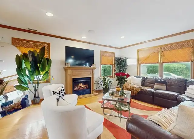 Property at 25 Westerly St, Yonkers, NY, 10704, 3 beds, 3 baths, [object Object]