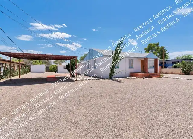 Property at 301 W Roger Rd, Tucson, AZ, 85705, 3 beds, 2 baths, [object Object]