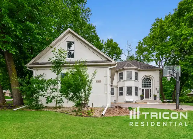 Property at 8915 Umbria Pl N, Maple Grove, MN, 55311, 4 beds, 2 baths, [object Object]
